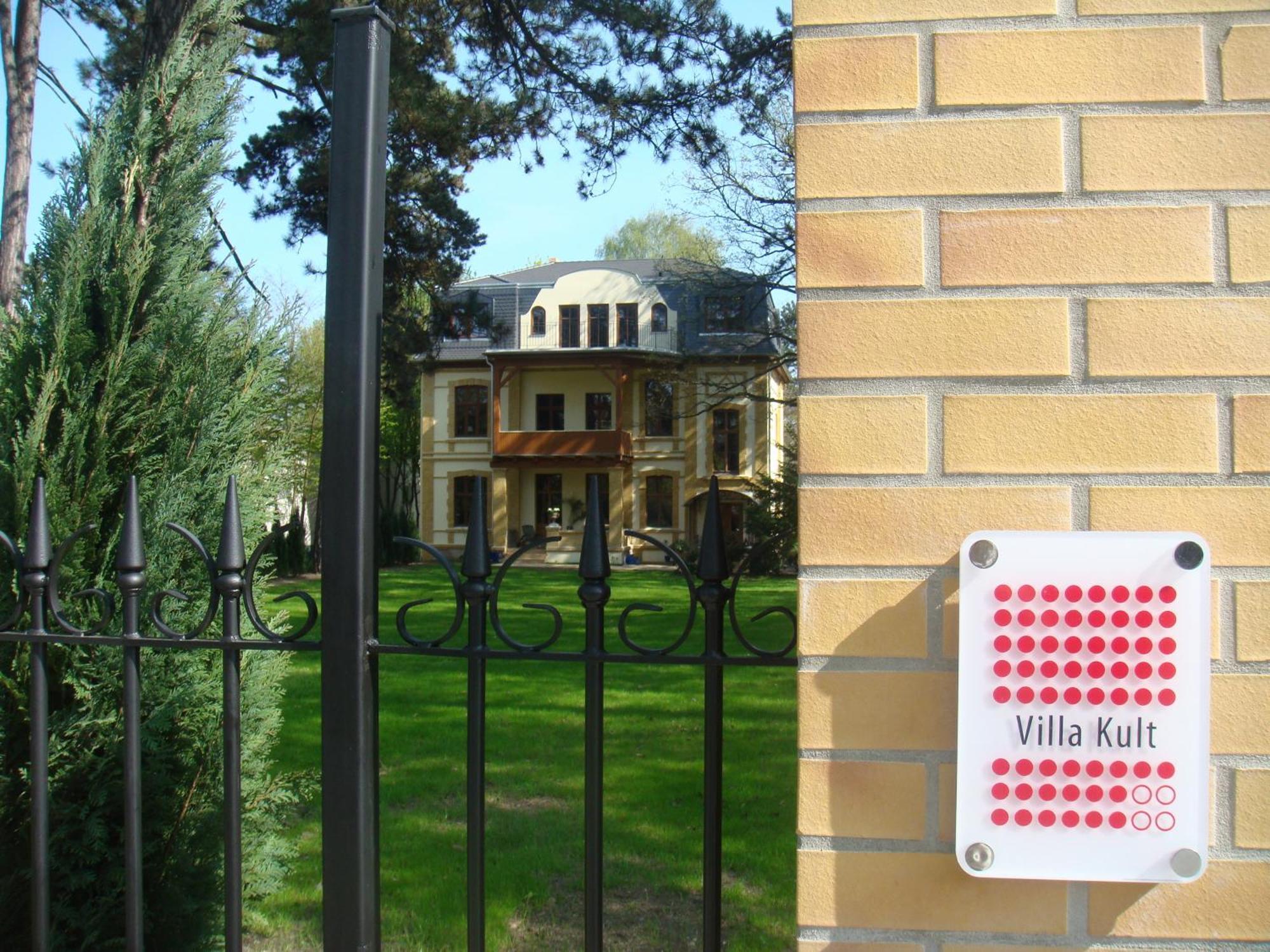 Residenz Villa Kult Berlin Bagian luar foto
